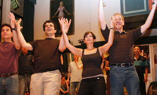 israeli folk dance steps